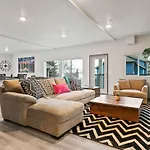 Huge-Fun-Trendy Apt By Perry District & Downtown